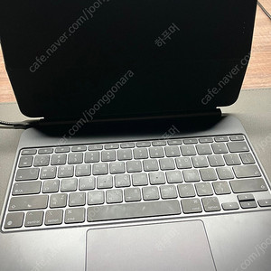 M4 아이패드 프로 13인치 1TB 셀룰러 (풀세트, 상태 최상) 팝니다.