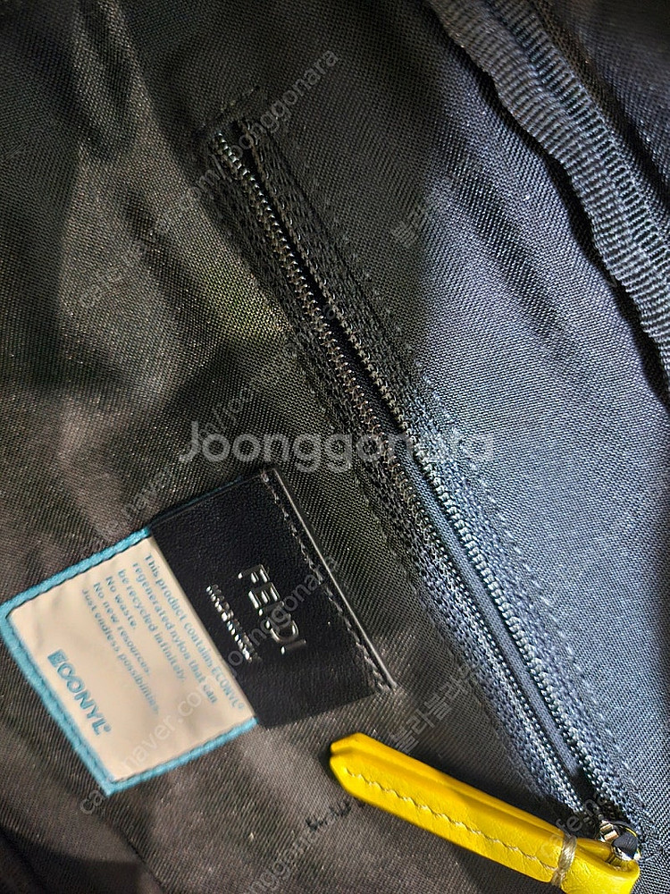 매장 정품 펜디 벨트백 새상품--3