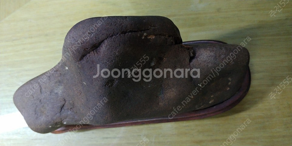 수석 3점. 1975~1983년 남해안 일대에서 수집....--4