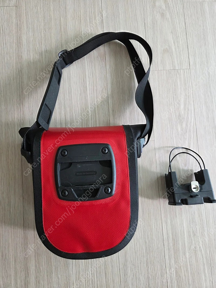 오르트립 컴팩트 핸들바백 및 어댑터--1