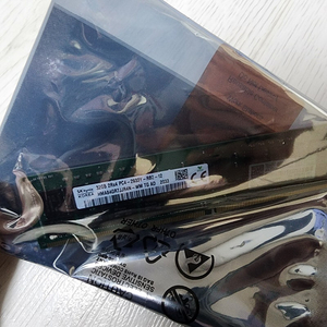 HPE 서버용 ddr4 32gb 2933, 3200aa 메모리 입니다.
