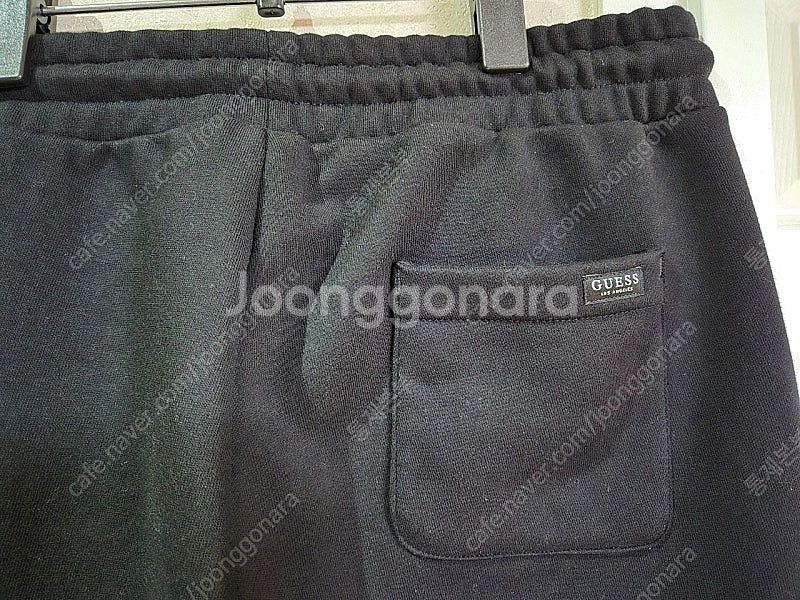 게스 정품 트레이닝바지(새상품) 블랙--2