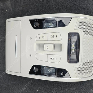 아우디 A6, A7 C7 오버헤드 콘솔 4G0 951 177 팝니다 실내등