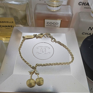 정품)끌로에 팔찌 35000원
