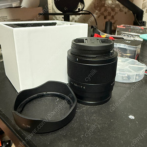 빌트록스 56mm f1.7 소니 e마운트 렌즈 팝니다.