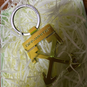 OFF-WHITE KEYRING 오프화이트키링