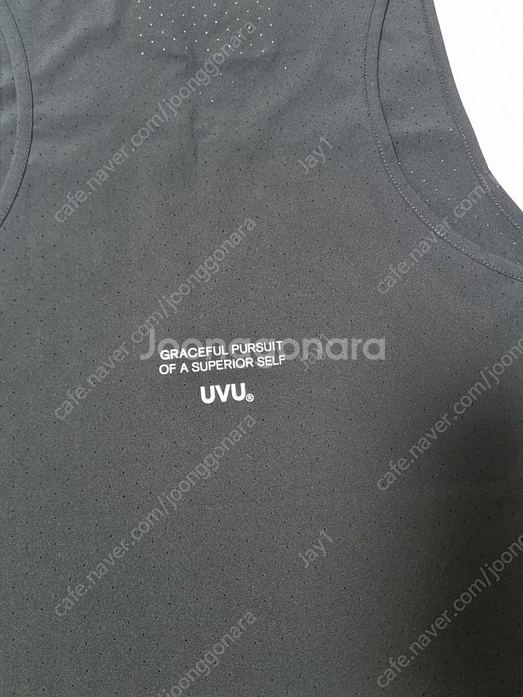 uvu 싱글렛 러닝 베스트 m 사이즈 팝니다--2