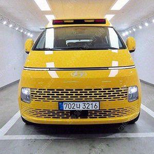 어린이보호차 중고 스타리아 중고차 노란색 2025년식 3,437km 15인승 어린이 보호차량 수원중고차