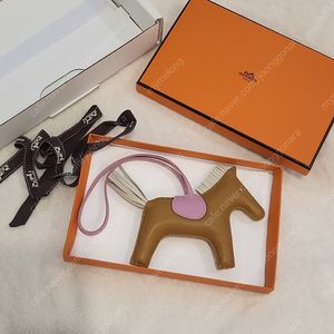 에르메스 로데오mm 백참 새 것 (득템가)