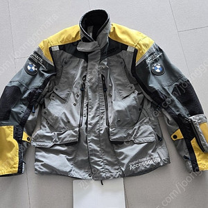 bmw랠리자켓 40주년 50사이즈 팝니다.