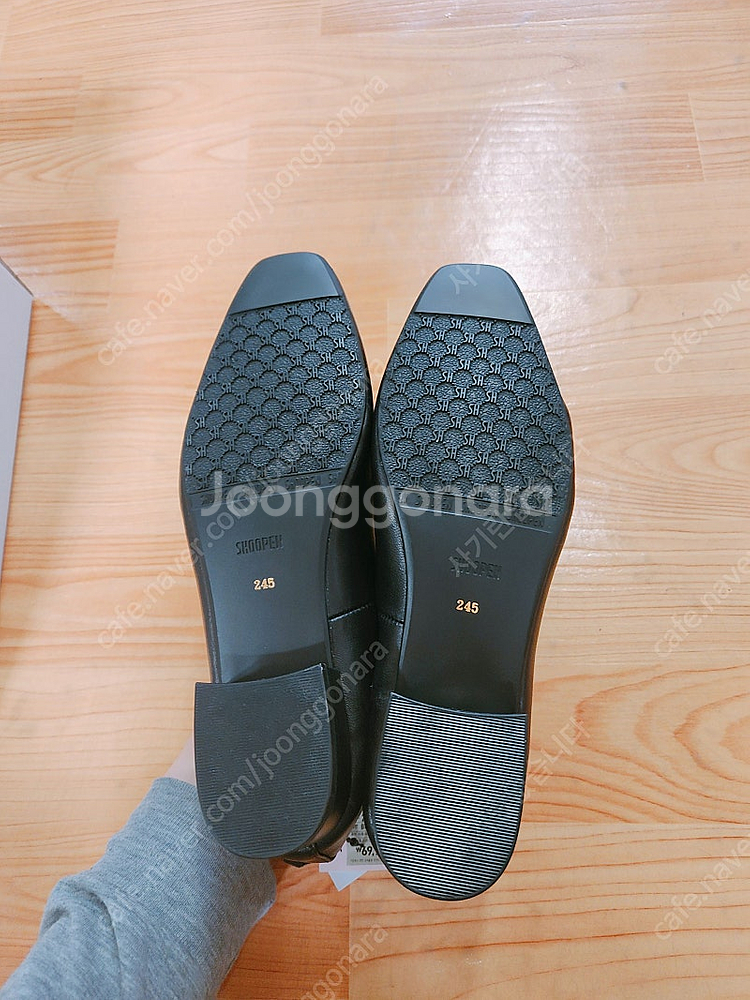 가격포기!!! 슈텐다드 여자 구두 245사이즈 새상품 ...--1