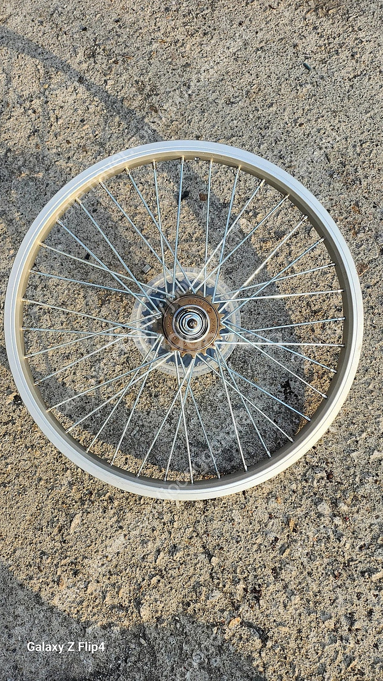 대만산 16인치 휠셋 Shimano 7단 프리휠--1
