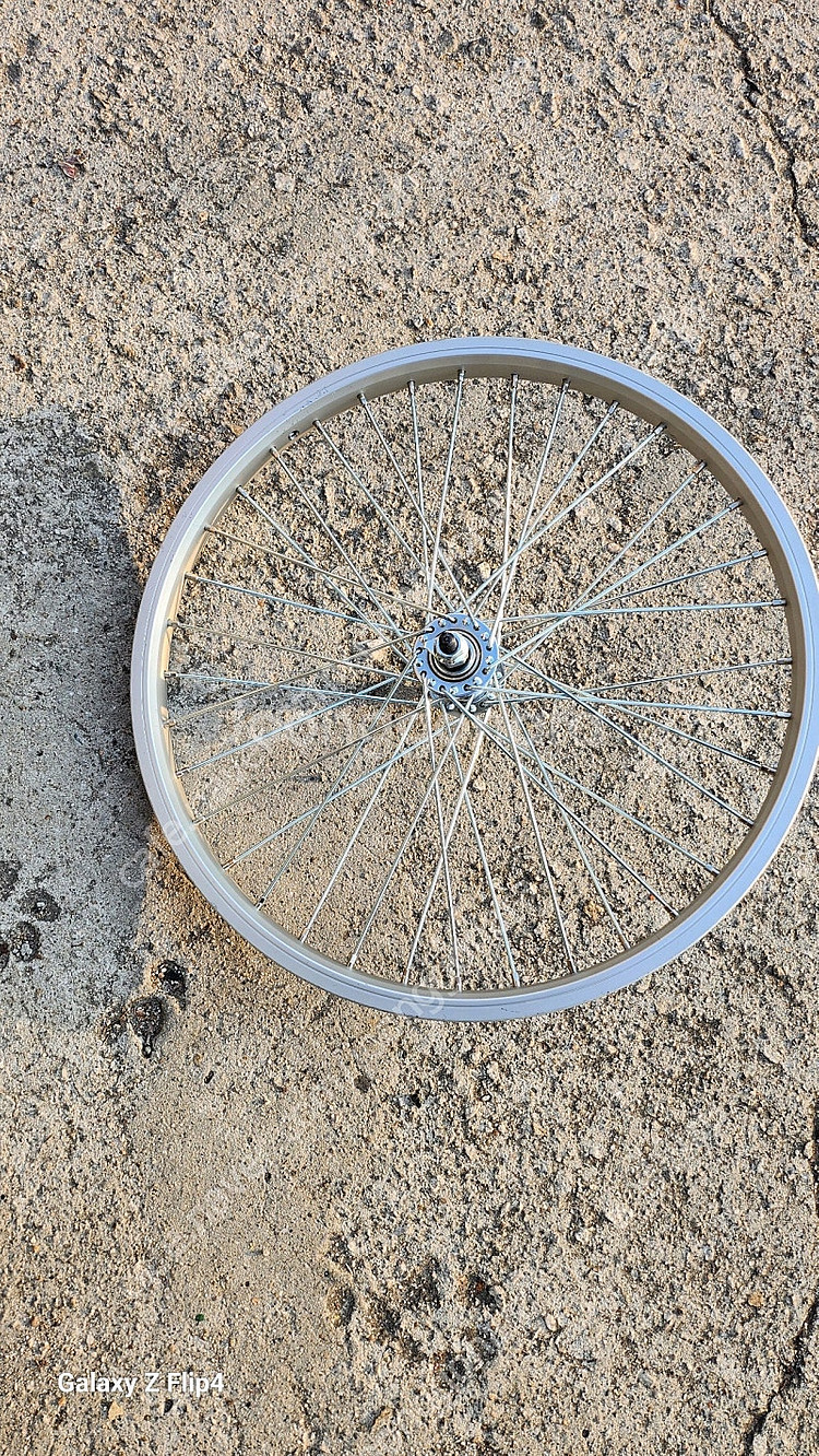 대만산 16인치 휠셋 Shimano 7단 프리휠--4