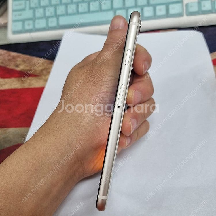 016244 아이폰SE3 128 화이트 SSS급 중고폰...--5