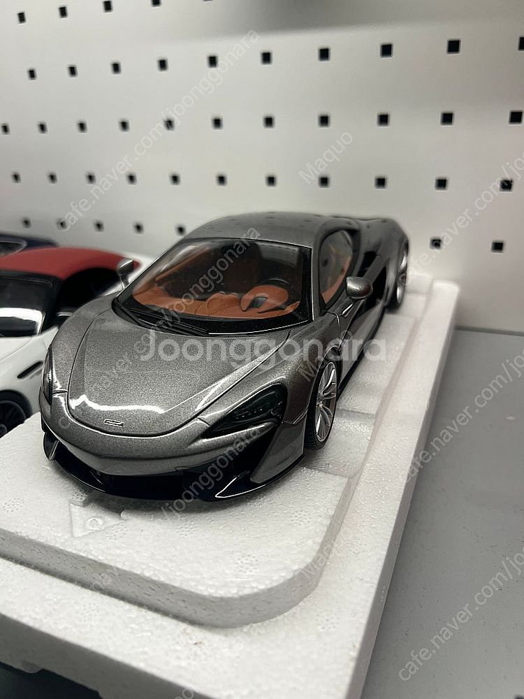 1:18 다이캐스트 오토아트 노레브 벤츠 멕라렌 람보르...--9