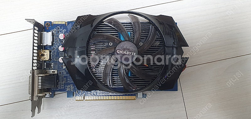 기가바이트 라데온 R7 260X 그래픽카드 판매--0