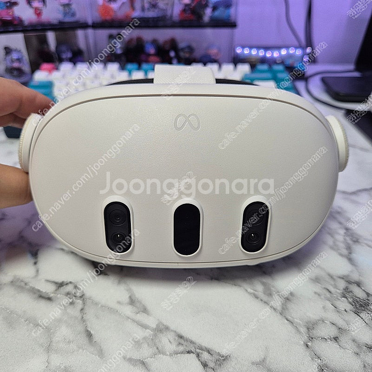 메타퀘스트3 128G 팝니다. (풀박스,상태S,3회미만...--3