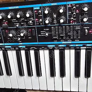 novation bass station 2 신디사이저