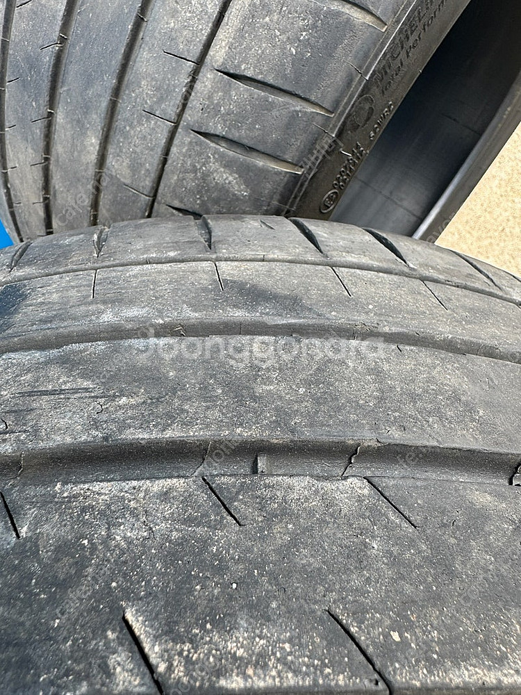 미쉐린 ps4s 255 35 19 2개 판매합니다.--1