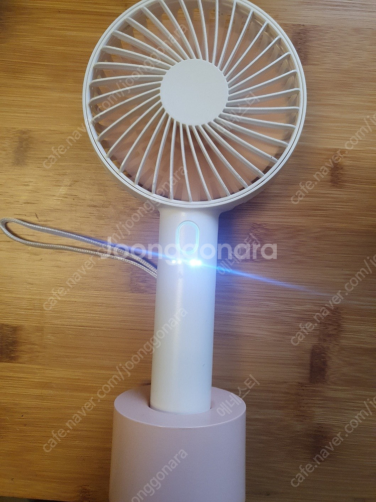 필름카메라 핸디선풍기 무접점키보드 디스커버리보스턴백 나...--8