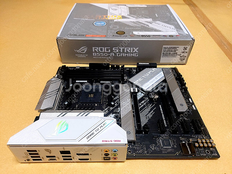 라이젠 5700G 오픈케이스 PC한대분--3