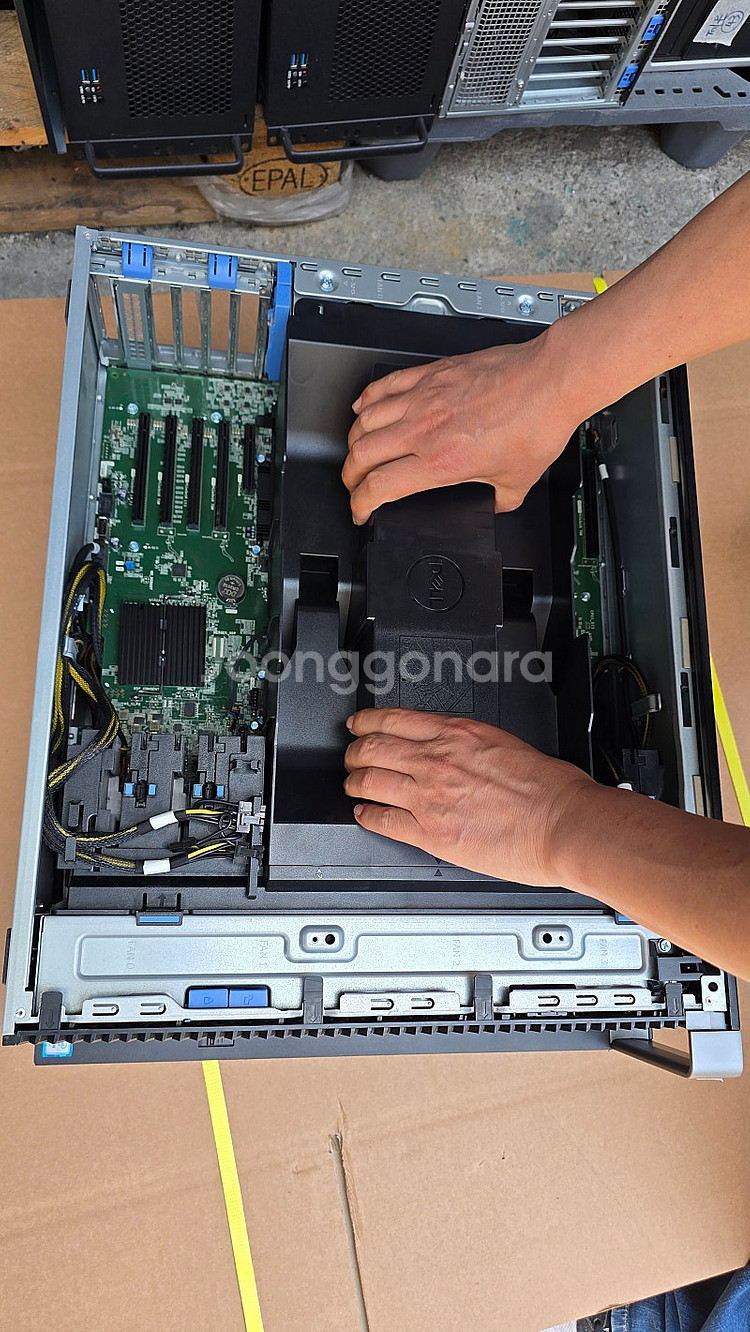 전문가용 GPU 장착된 레노버 워크스테이션 성능리뷰! ...--2