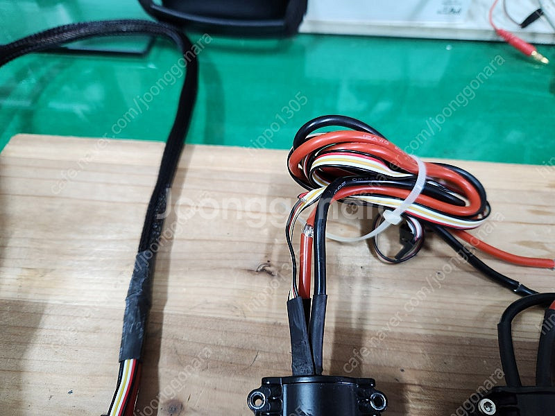 10리터급 방제드론용 중고/신품 부품 및 기자재 팝니다(모터&변속기, FC, 펌프, 프레임부품등 잡다하게 많습니다)--9