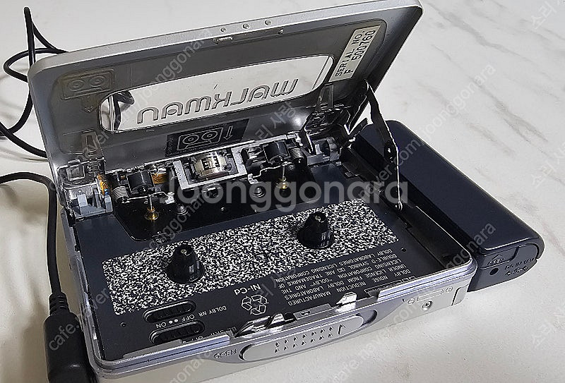 SONY CASSETTE WALKMAN WM-EX811--5
