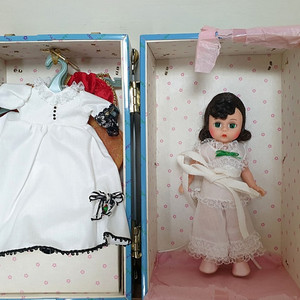 마담알렉산더 스칼렛 트렁크셋