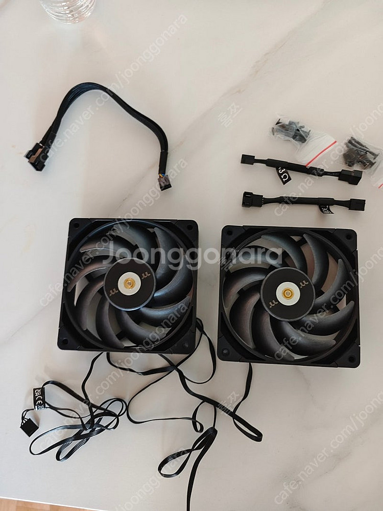 써멀테이크 터프팬 12 프로 Thermaltake TO...--0