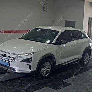 현대 넥쏘 중고 흰색 2021년식 50,000km 모던 중고자동차