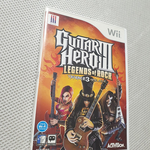 [닌텐도 위] 리모콘 / 어댑터와 케이블/ 기타히어로3/ 위피트 Wii Fit 씨디 3개 / 위피트 Wii Fit Plus 씨디 2개 / 눈차크 블랙 4개 RVL-ASM-4 /