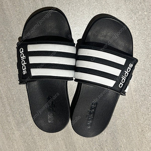아디다스 키즈 슬리퍼