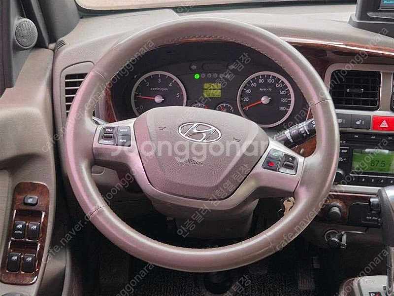 캠핑카 중고 포터2 흰색 2016년식 46,697km ...--7