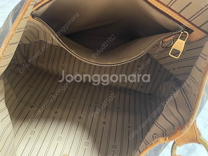 루이비통 딜라이트풀 mm 정품--3