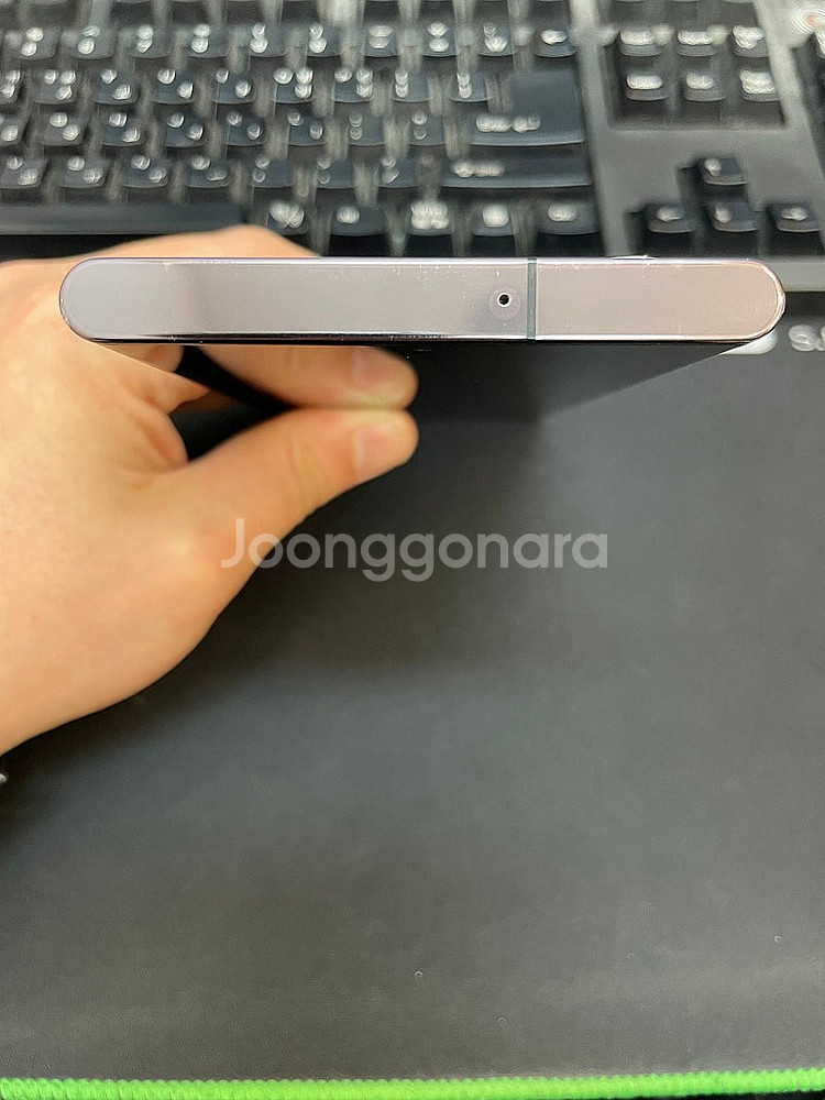 갤럭시S22울트라 블랙 256GB 무잔상 가성비좋은 중...--3