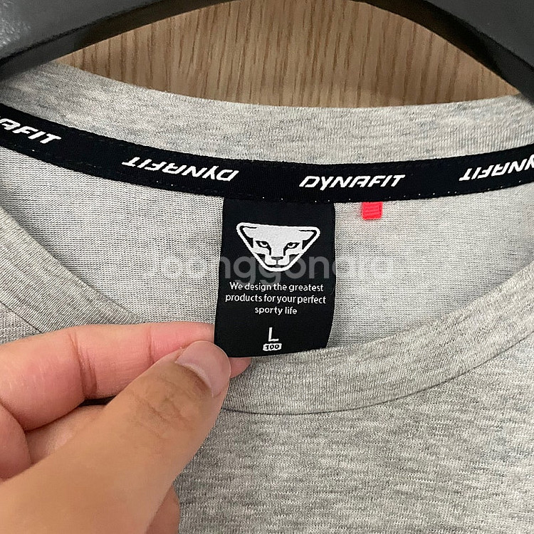 새상품 다이나핏 남성 반팔티셔츠 L 2만원--2