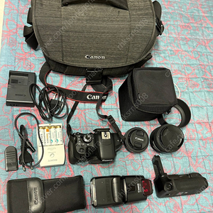 캐논 EOS 800D 풀세트 (렌즈 2개 + 스트로브 + 충전지 세트)