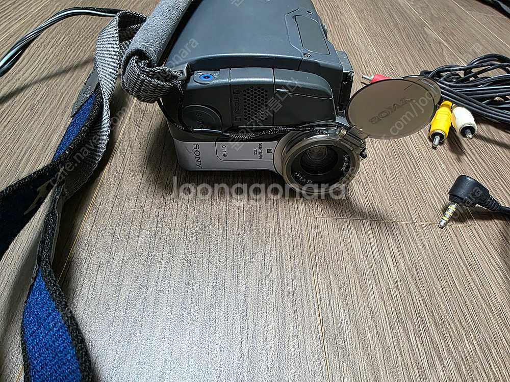 소니 캠코더 DCR TRV-19 판매 합니다--2