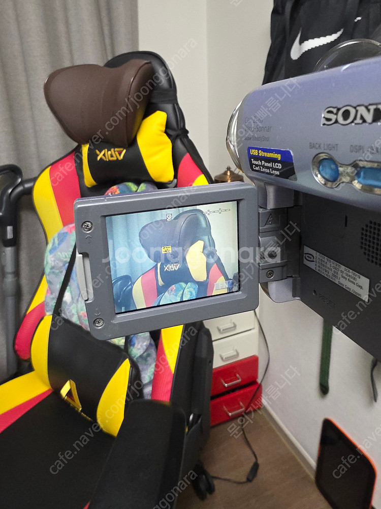 소니 캠코더 DCR TRV-19 판매 합니다--9
