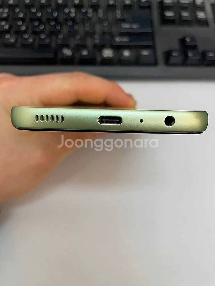 갤럭시A24 그린 128GB 무잔상 상태좋은 중고15만...--5