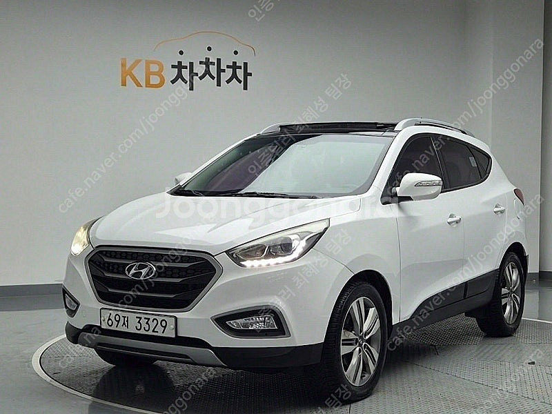 투싼 중고 투싼 중고가격 투싼 중고차 흰색 2015년식...--0