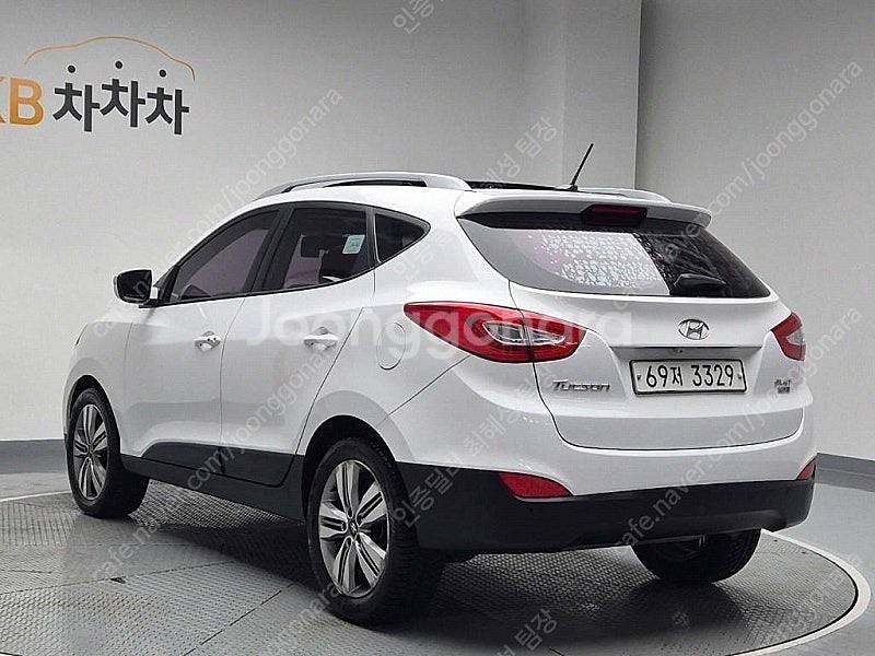 투싼 중고 투싼 중고가격 투싼 중고차 흰색 2015년식...--2