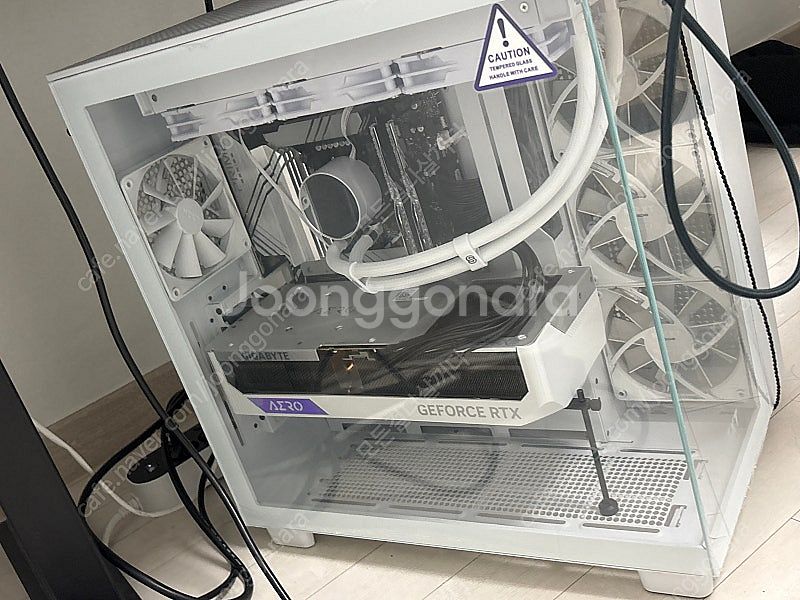 13700kf + 4080 aero 팝니다.--0