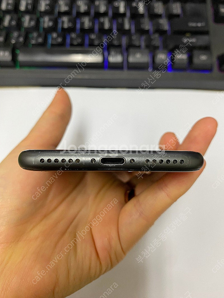 205224 아이폰8 스그 외관깔끔 256GB 배터리성...--6