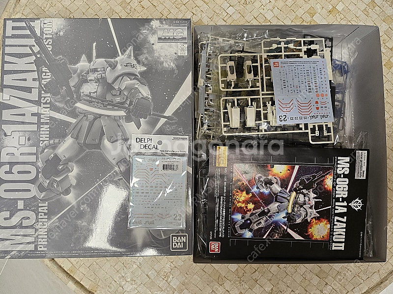 MG 신마츠나가 자쿠2 커스텀+델피데칼--0