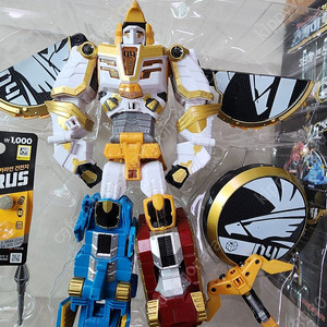 스카이호크 3단변신