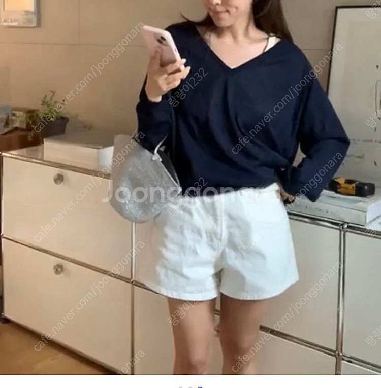 워닌 해이원 린넨브이넥니트 네이비 새상품--0