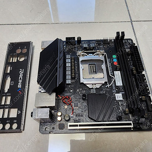 z490gtn 10~11세대 itx 보드 + 녹투아 NH-l9i 쿨러 판매합니다.
