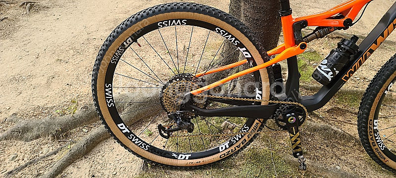위아위스 알페카 프로 (S)사이즈 기함급 MTB 경량 ...--3
